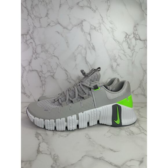 Nike Free Metcon 5 Xbox Mens Size 10.5 Iron Ore Green Strike DV3949 002 - Picture 3 of 6